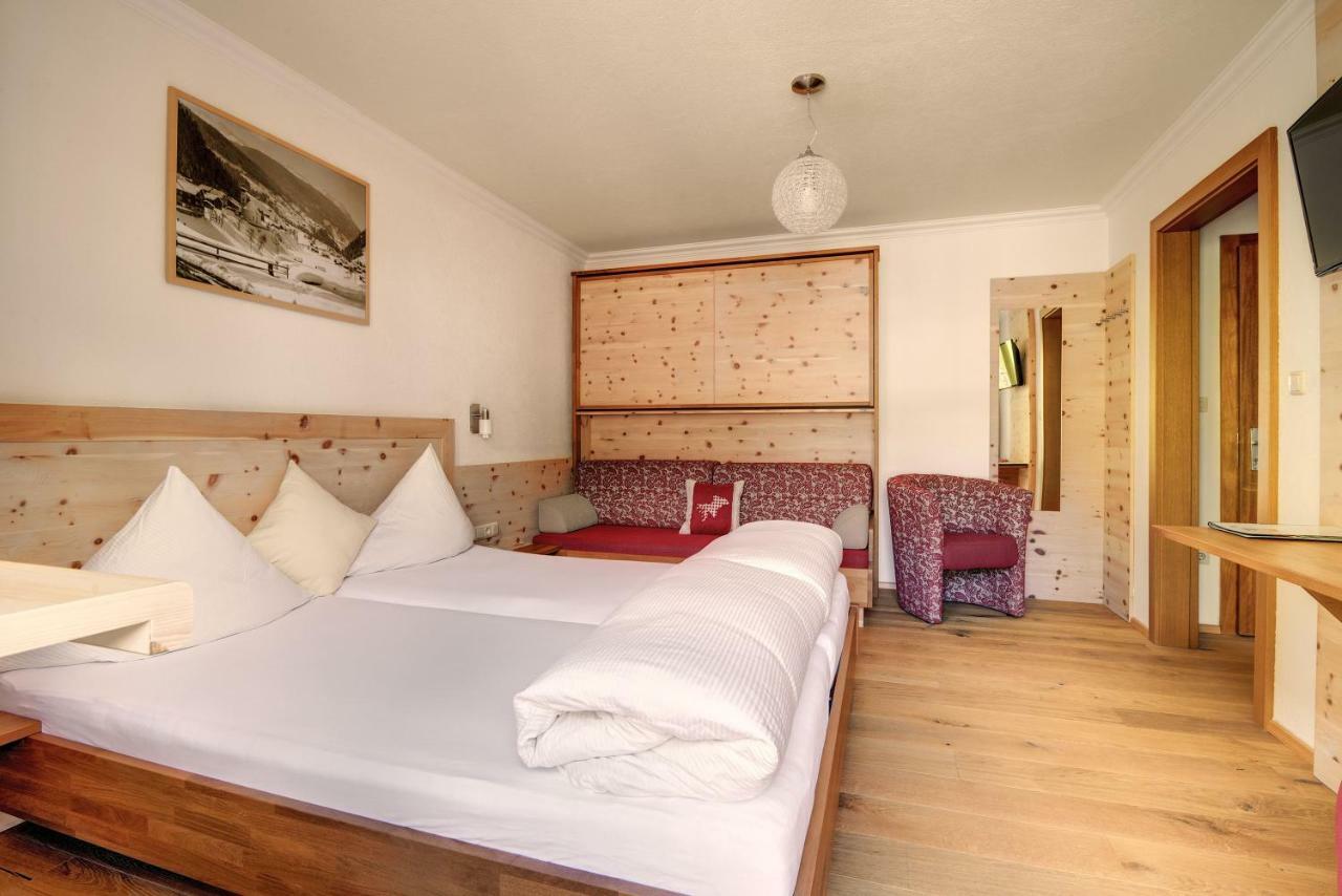 Hotel Enzian Paznaun See Exteriér fotografie